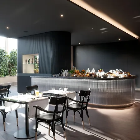 Eurostars La Hotell 5*