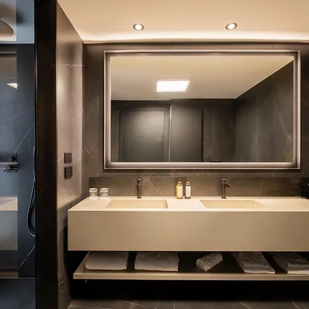Hotel Eurostars La 5*