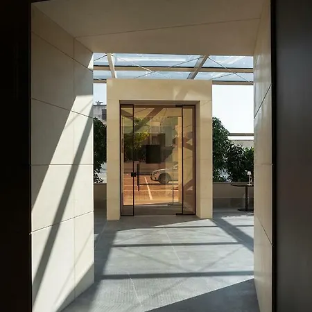 Eurostars La Hotel 5*